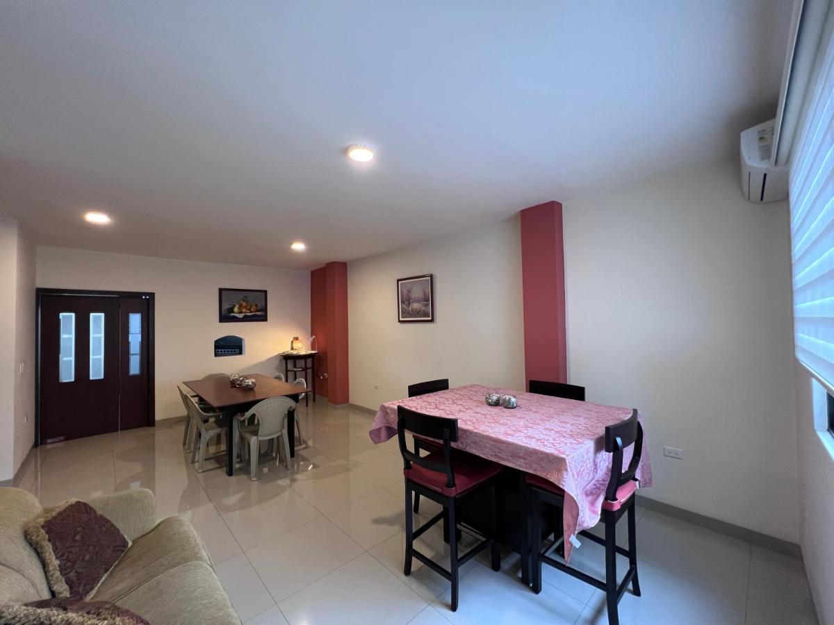 Monte Moriah Hotel Manta Bagian luar foto